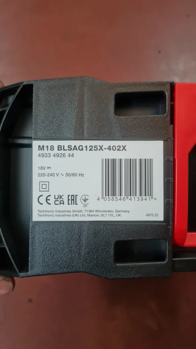 Maleta radial Milwaukee como nueva