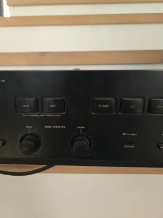 Amplificador Luxman A-311 Negro