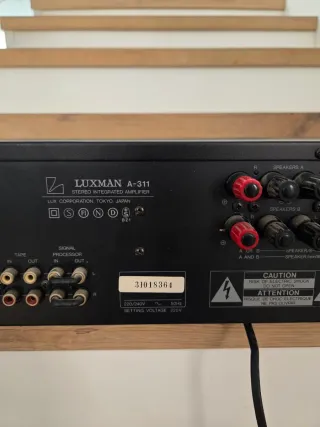 Amplificador Luxman A-311 Negro