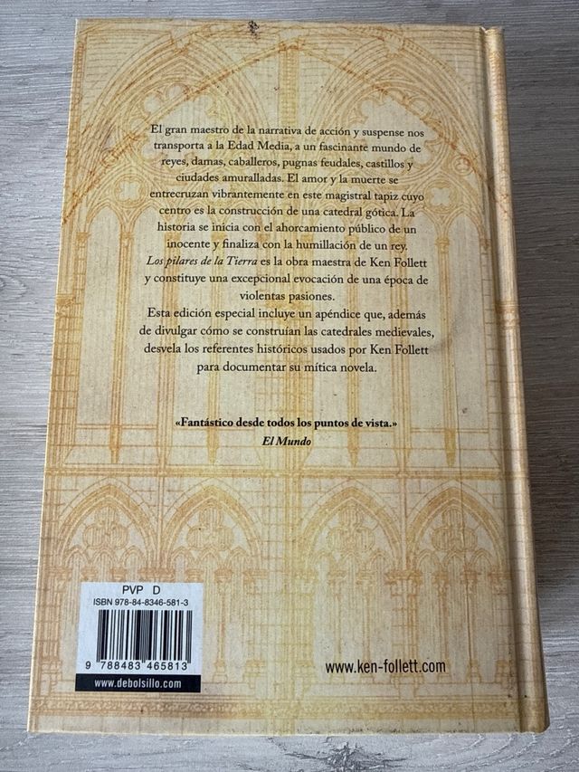 Los pilares de la Tierra (Best Seller) (Spanish...