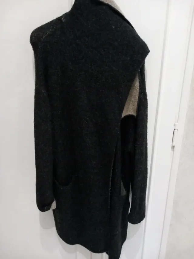 Cardigan lungo grigio scuro/beige