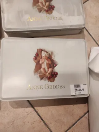 8 Scatole Latta Anne Geddes