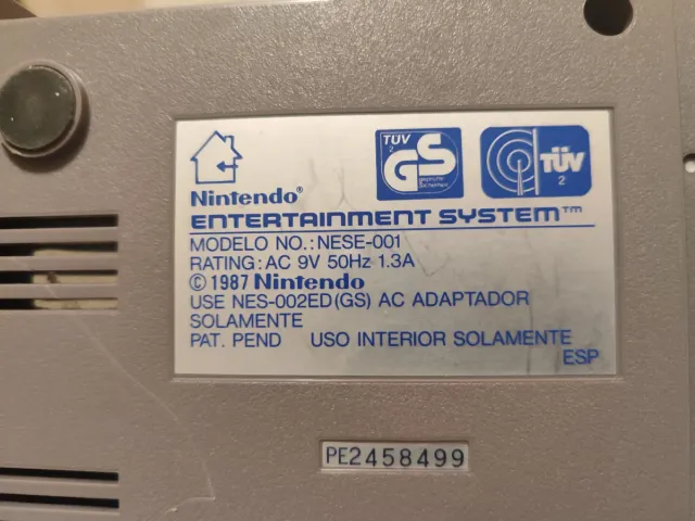 Consola Nintendo NES Beige/Marrón