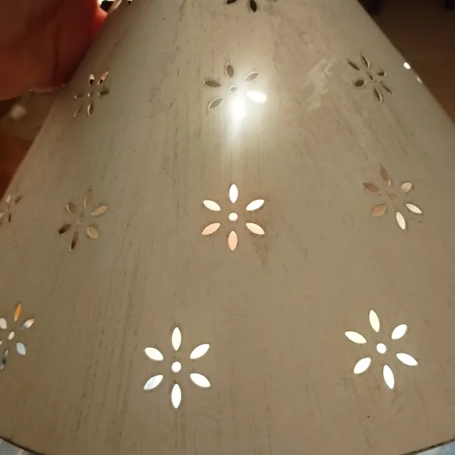 Aplique de pared metálico blanco