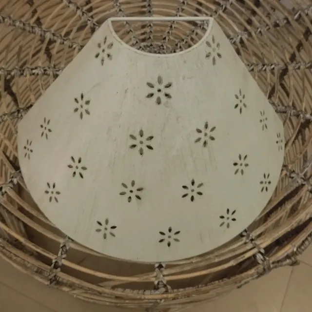 Aplique de pared metálico blanco