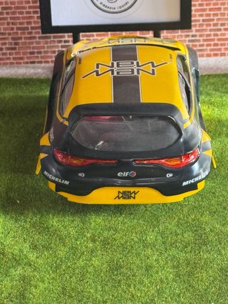 Carrocería 1/24 Megane Trophy Fibra