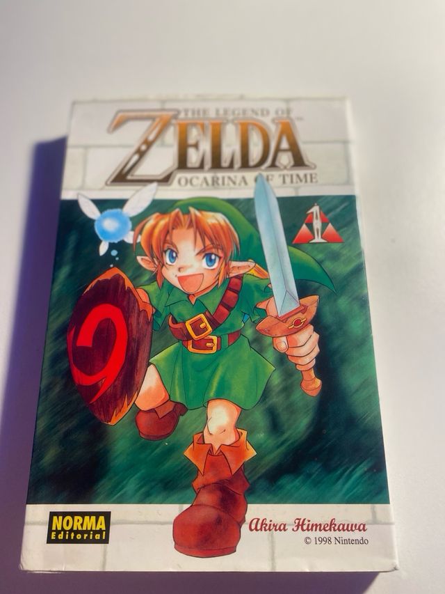 Cómics/mangas de Naruto, Zelda y My Hero Academia.