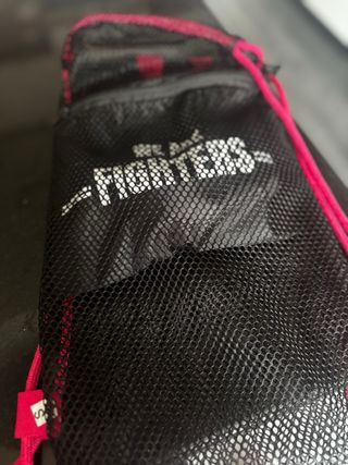 Guantes de boxeo rosas We Are Fighters