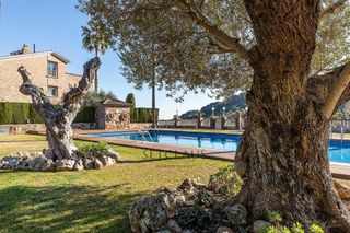 Casa adosada en alquiler en Alella