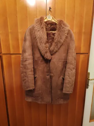 Cappotto donna in montone taglia 46 italiana