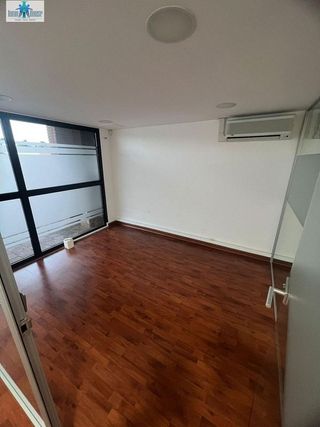 Oficina en alquiler en Santa Cruz - Industria - Polígono Campollano en Albacete