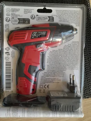 Taladro con brocas y puntas