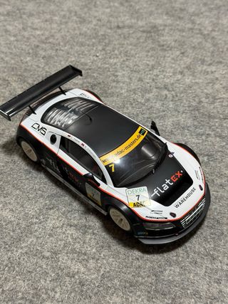Audi R8 1/24 a estrenar