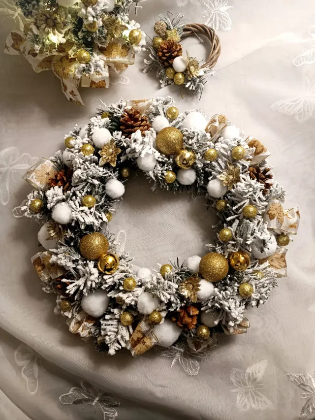 Set Natale 3 Decorazioni Oro e Bianco