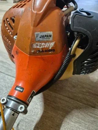 Cortasetos Hecho HCA-236ES