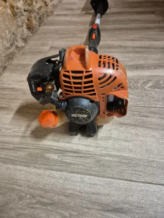 Cortasetos Hecho HCA-236ES