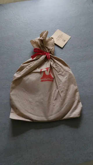 Tagliere rotondo in legno Montana