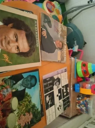 Lote Vinilos: M, Beatles, Saturday Night Fever