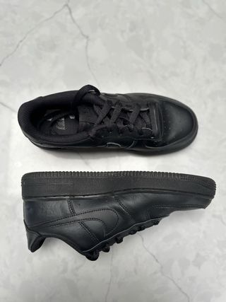 Nike Air Force 1 Negras