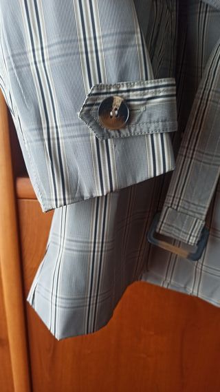 Gabardina corta mujer talla 46