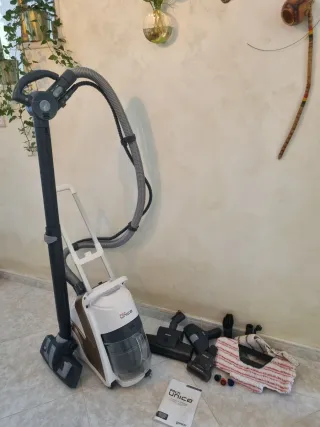 Aspirador c 2 anos de garantia Polti Unico