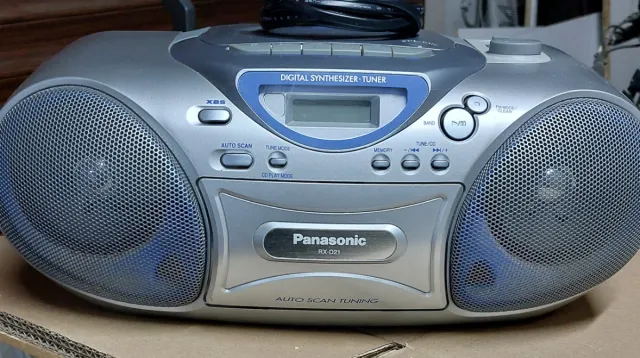 Radio CD Cassette Panasonic RX-D21