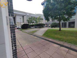 Local comercial en venta en Peñacastillo - Nueva Montaña en Santander