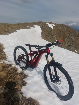 Bici Eléctrica Roja