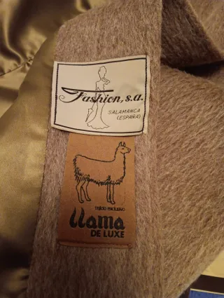 Abrigo vintage de llama