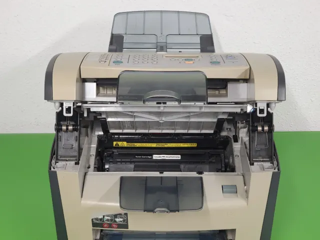 HP LaserJet 3030 Multifunción