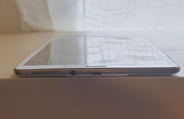 Samsung Galaxy Tab S SM-T705