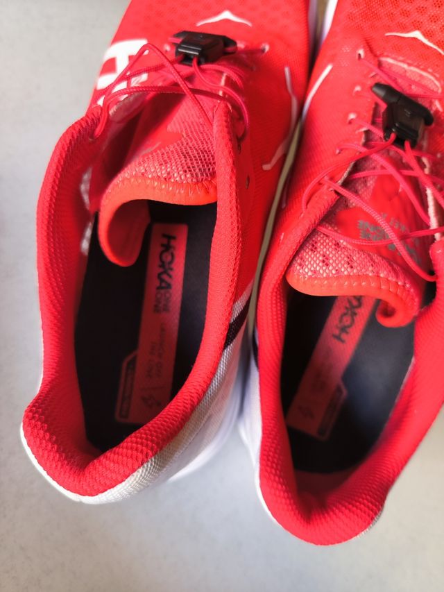 Zapatillas Hoka M rocket X Rojas.