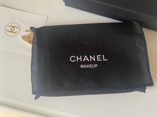 Neceser Chanel Negro Dorado