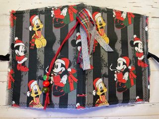 Libreta Mickey Navidad y 2 bolígrafos