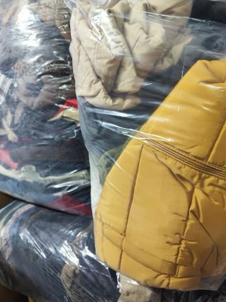 Lote Ropa Mujer Hombre Niños - Venta por Kilo