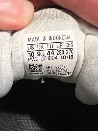 Adidas Sneakers Pelle Nere Taglia 44 (9,5)