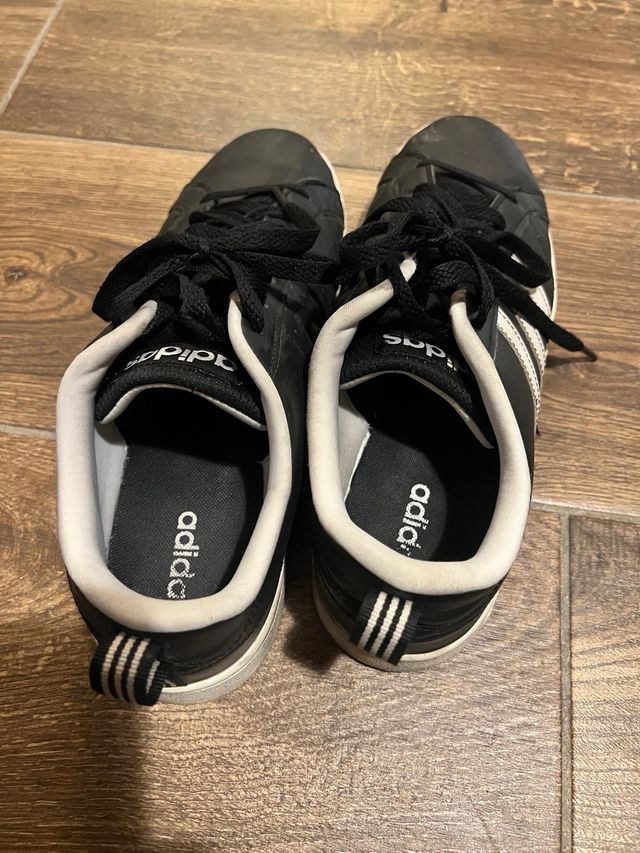 Adidas Sneakers Pelle Nere Taglia 44 (9,5)