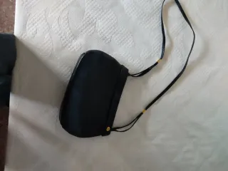 Bolso piel negro pequeño