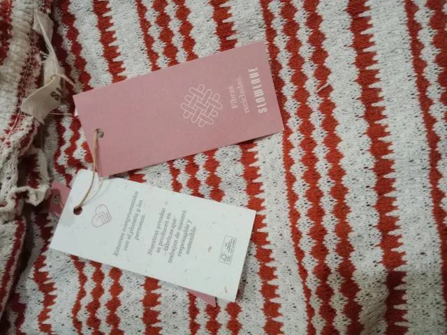 Jersey reciclado España nuevo con etiqueta .