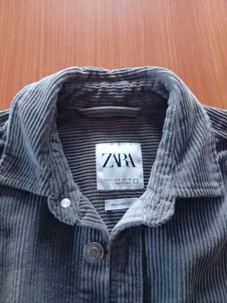 Camisa Zara Corduroy Gris/Verde Oliva