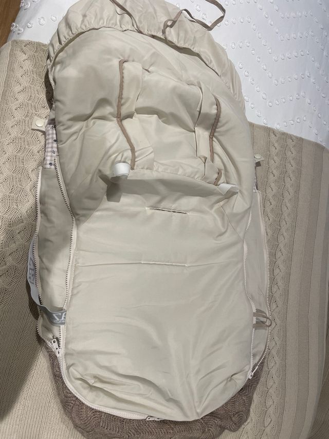 Saco Paz Rodríguez para carro bebé