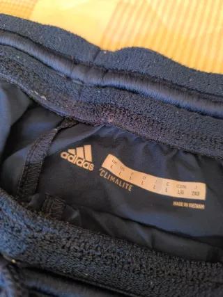 Pantalón corto deportivo Adidas azul
