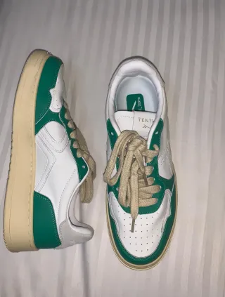 Zapatillas Tenth Verde y Blanco