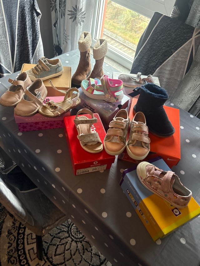 Lote Calzado Niña Tallas 26-28