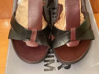 TOMMY HILFIGER - Sandalias tacón marrón/negro 38