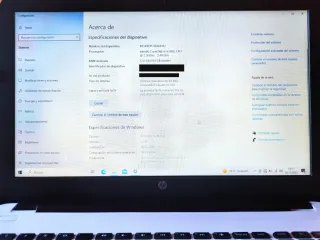 HP 15-Ay049ns Portátil Blanco