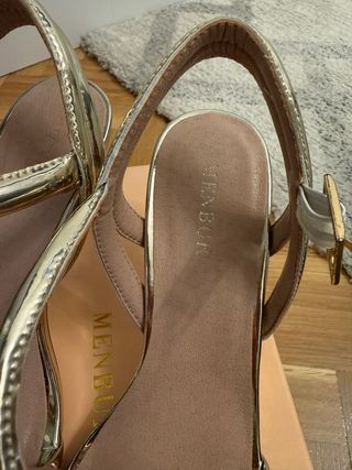 Zapatos de fiesta dorados Menbur T.37