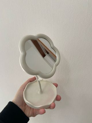 Specchietto a forma di nuvola + pennelli