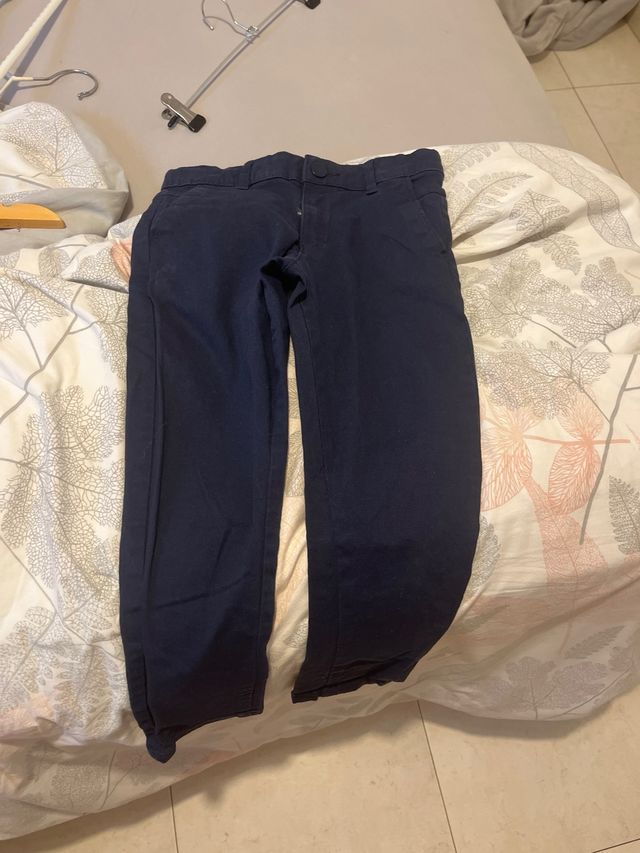 Pantalones vaqueros niño beige y azul