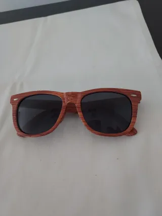 Gafas de sol de madera Bacardi